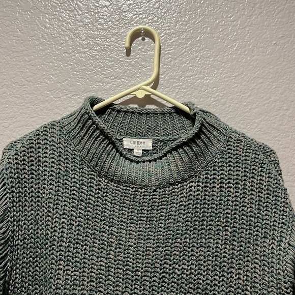 Umgee Womens Distressed Mockneck Sweater Long Sleeve Green Size Small Boho - Picture 8 of 10